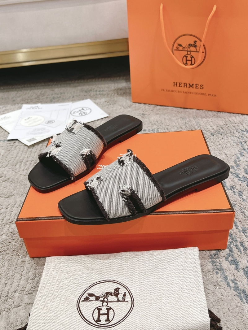 Hermes Slippers